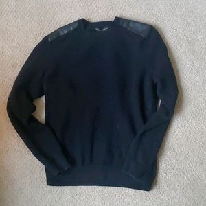 Black guess sweater